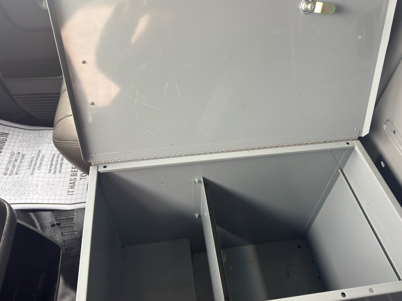 Used 2015 Chevrolet Express 3500 image 22