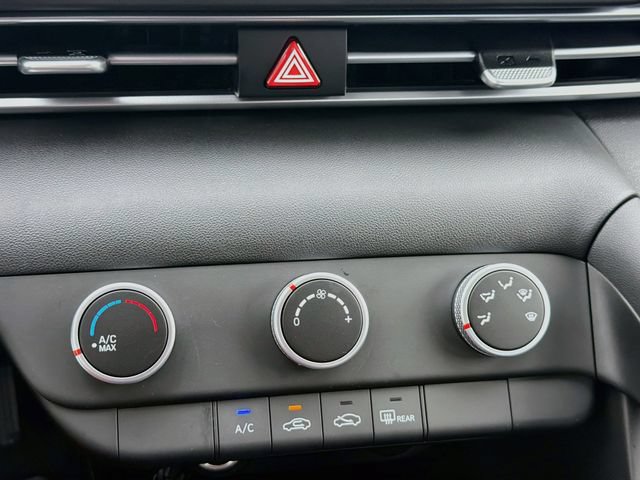 New 2026 Hyundai Elantra SE FWD image 15