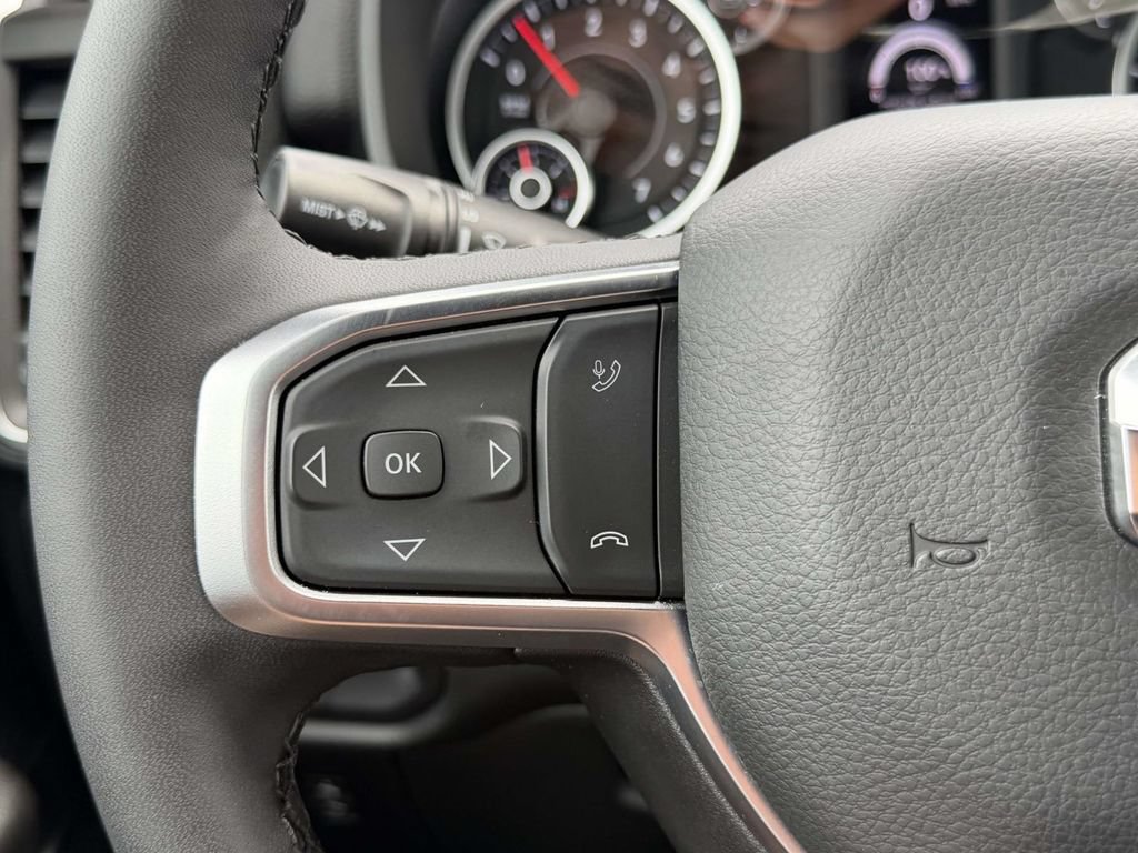 Used 2025 RAM 1500 Big Horn AWD/4WD image 29