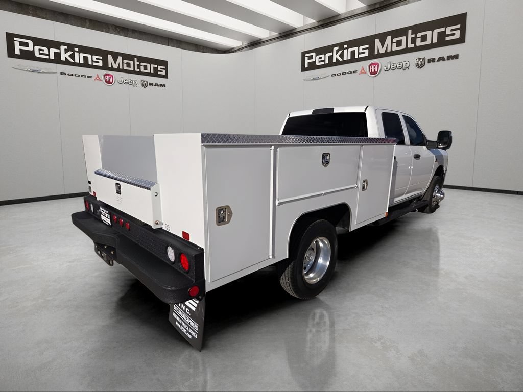 New 2026 RAM 3500 Tradesman w/ Chrome Appearance Group AWD/4WD image 6