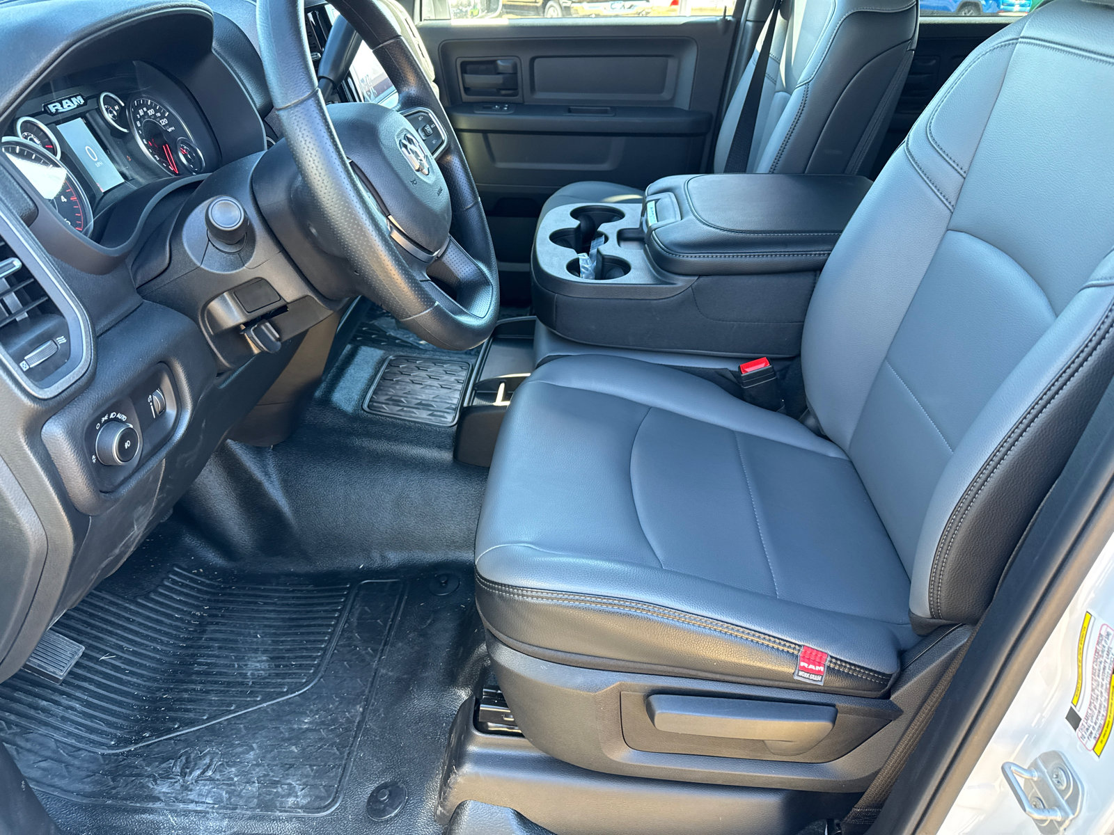 New 2026 RAM 3500 Tradesman image 9