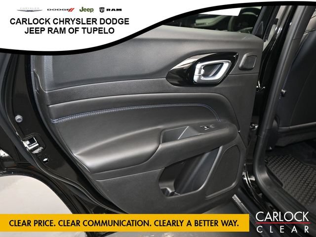 New 2026 Jeep Compass Latitude w/ Sun and Sound Group AWD/4WD image 27