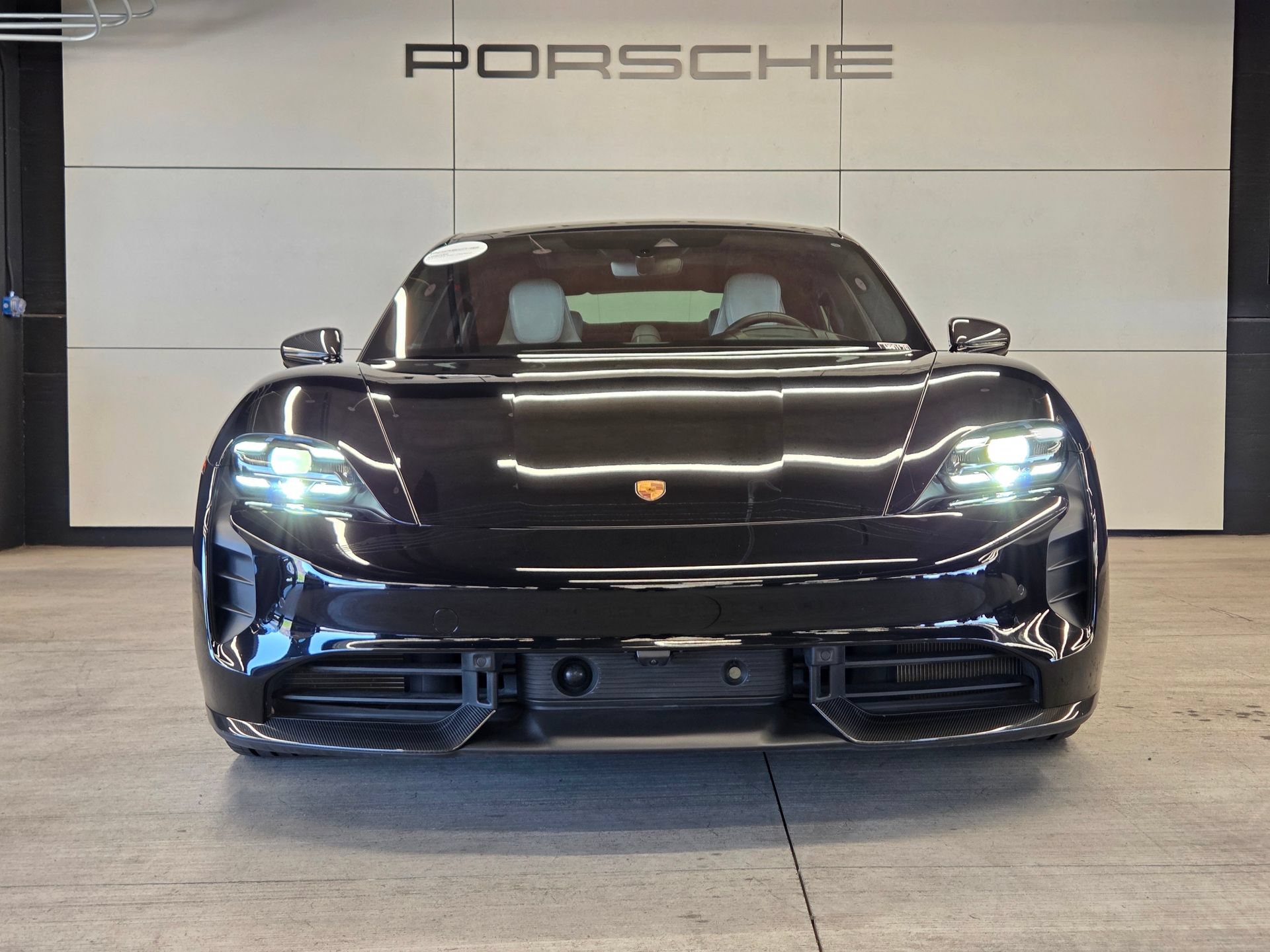 Certified 2021 Porsche Taycan Turbo S AWD/4WD image 30
