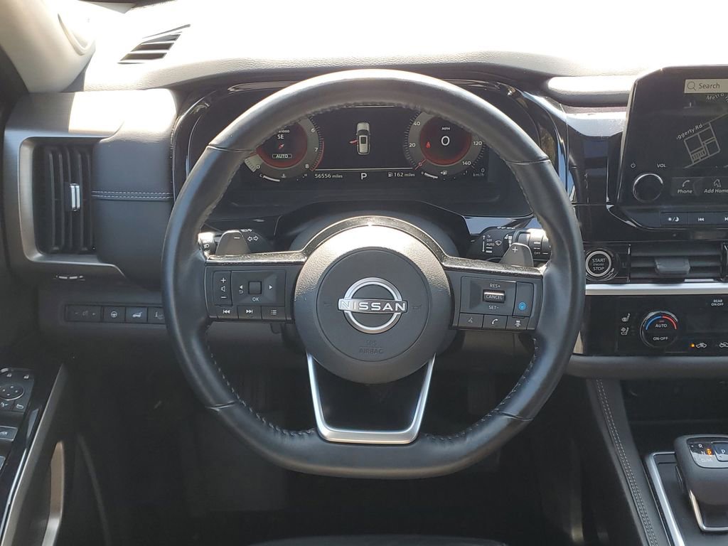 Used 2022 Nissan Pathfinder Platinum image 30