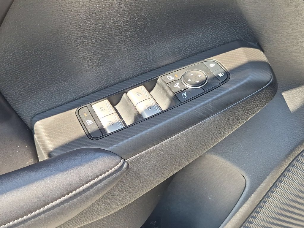 Used 2025 Mitsubishi Outlander SE AWD/4WD image 13