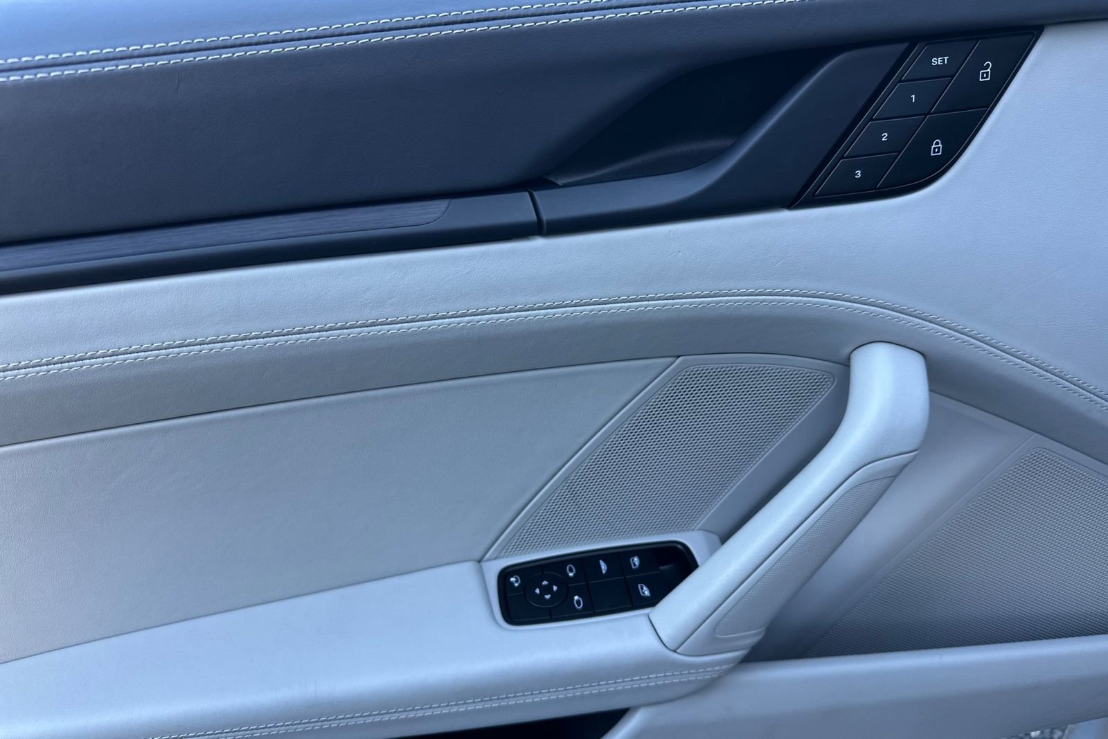 Used 2022 Porsche 911 Carrera GTS image 13