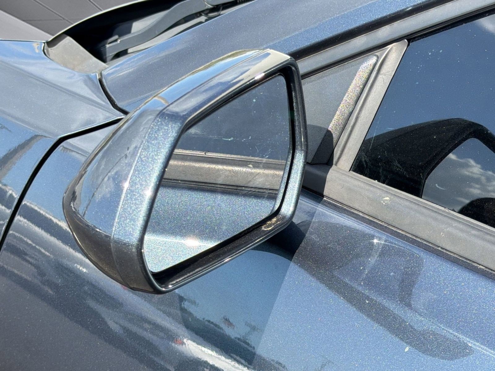 Used 2020 Chevrolet Camaro LT RWD image 19