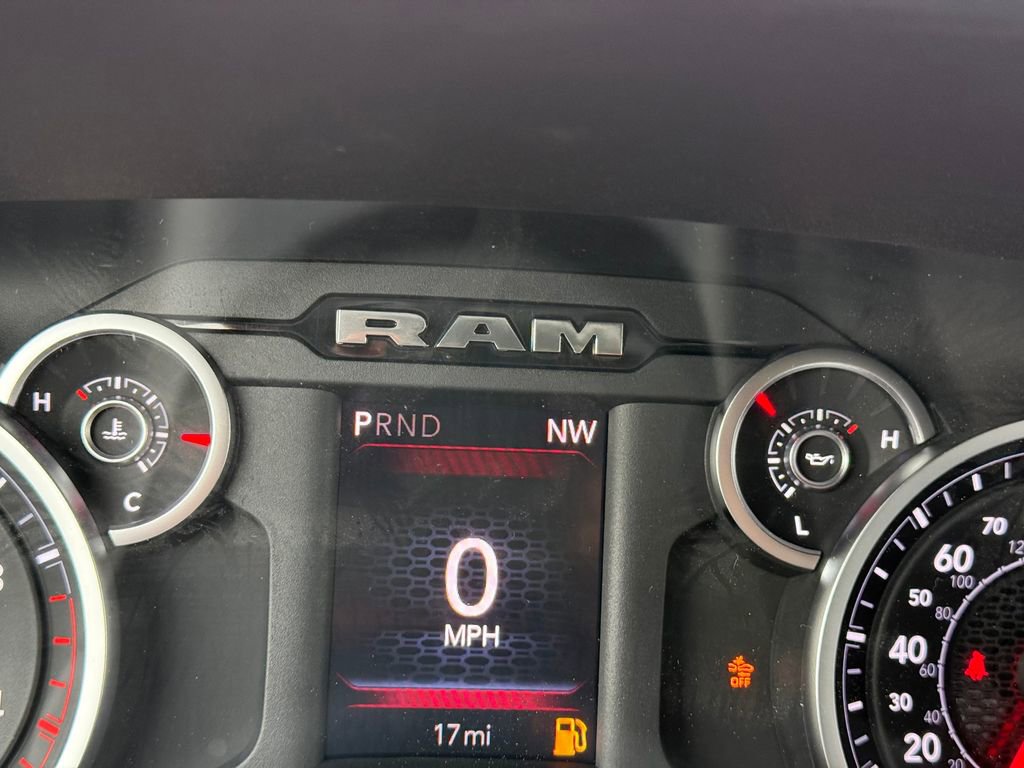New 2026 RAM 2500 Big Horn AWD/4WD image 17