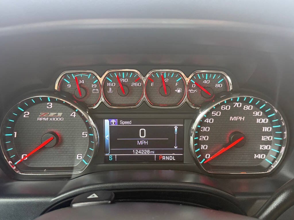 Used 2017 Chevrolet Silverado 1500 LT w/ All Star Edition AWD/4WD image 14