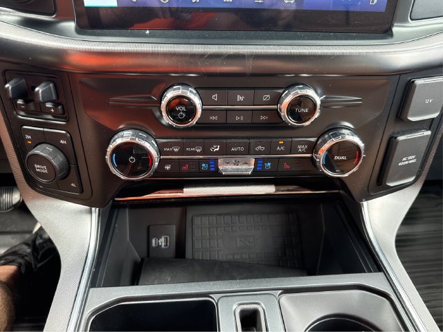 Certified 2022 Ford F150 Platinum w/ Equipment Group 701A High AWD/4WD image 30