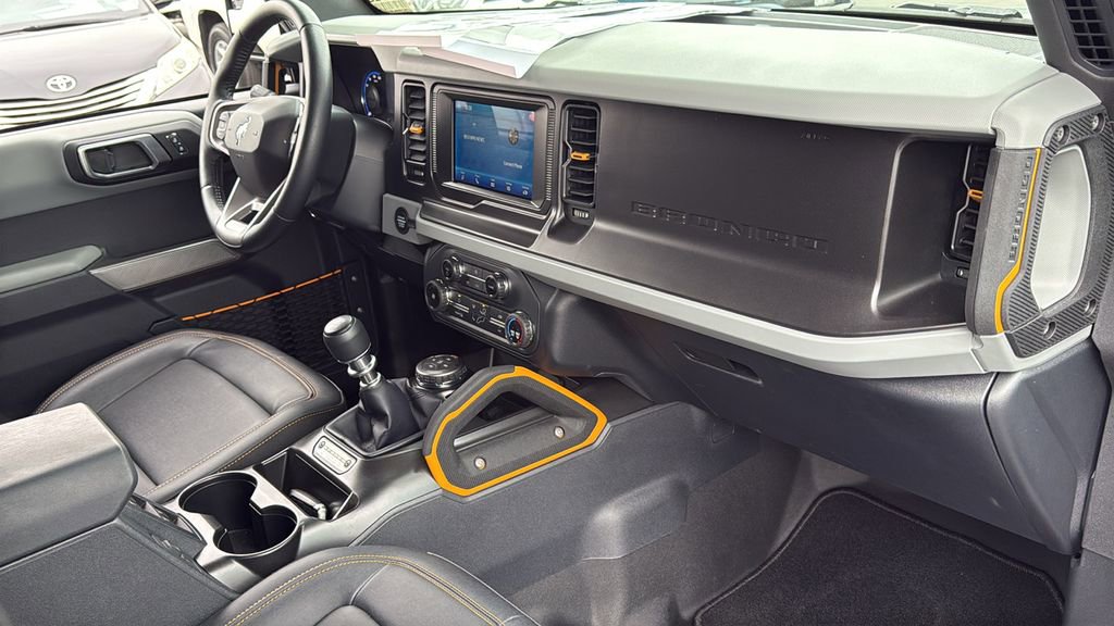 Used 2022 Ford Bronco Badlands image 32