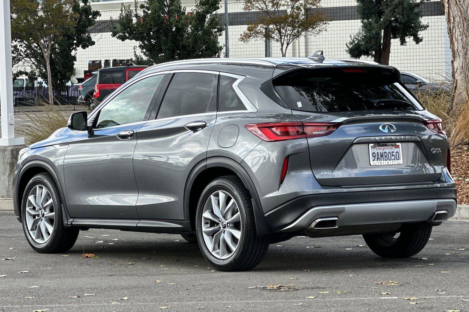 Used 2022 INFINITI QX50 Essential w/ Cargo Package image 6