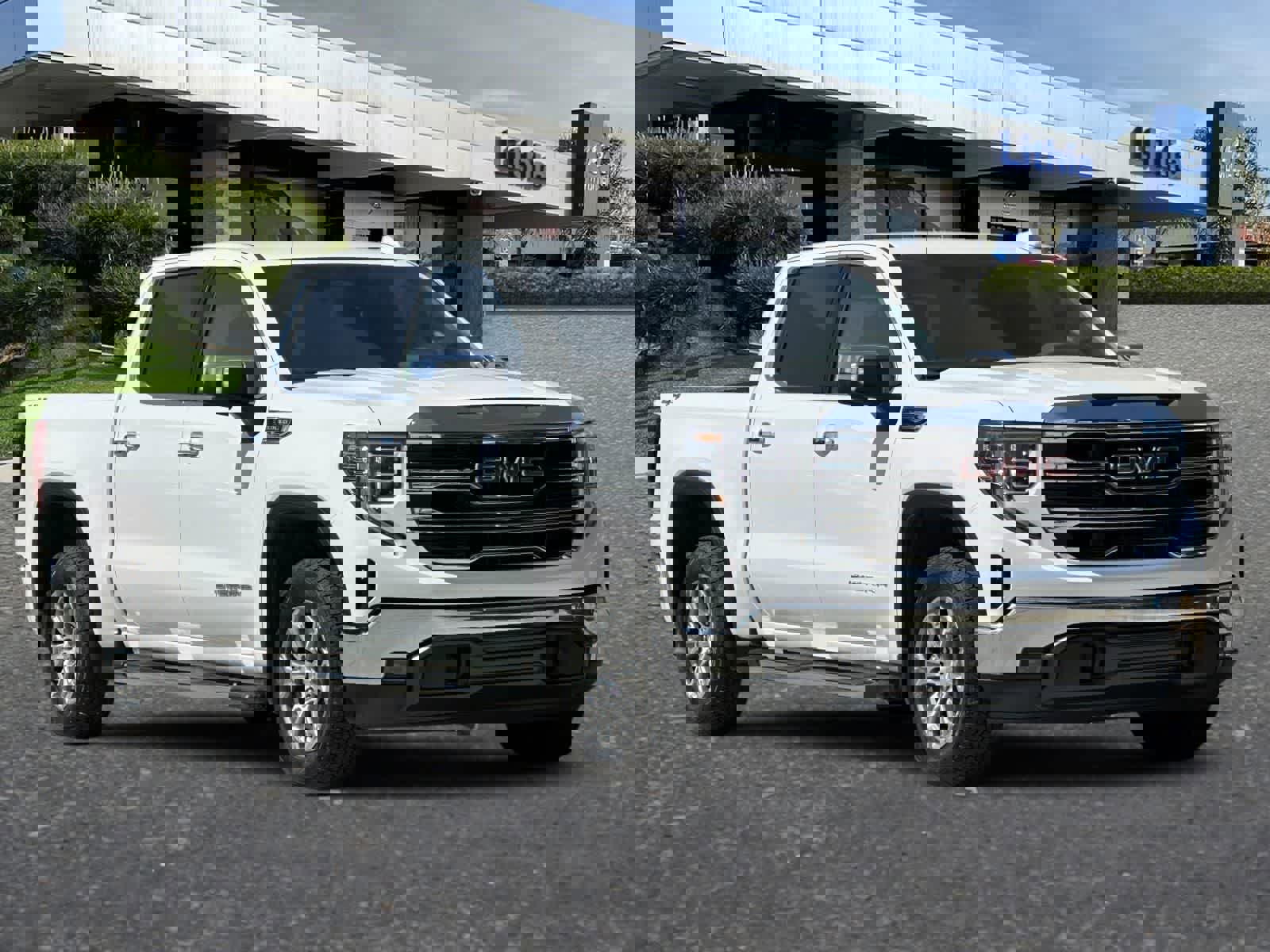 Used 2023 GMC Sierra 1500 SLT w/ SLT Convenience Package image 10