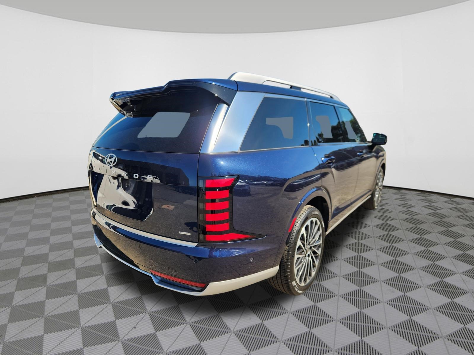 Certified 2026 Hyundai Palisade Calligraphy AWD/4WD image 4