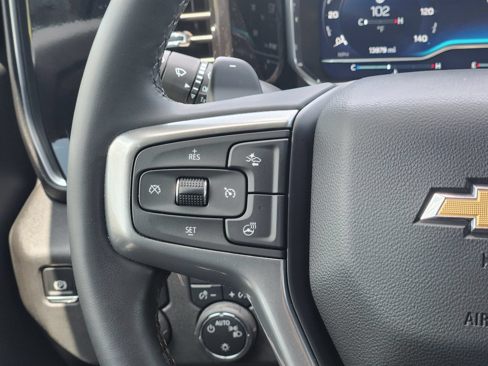 Used 2025 Chevrolet Silverado 1500 LT w/ Texas Edition Plus RWD image 31