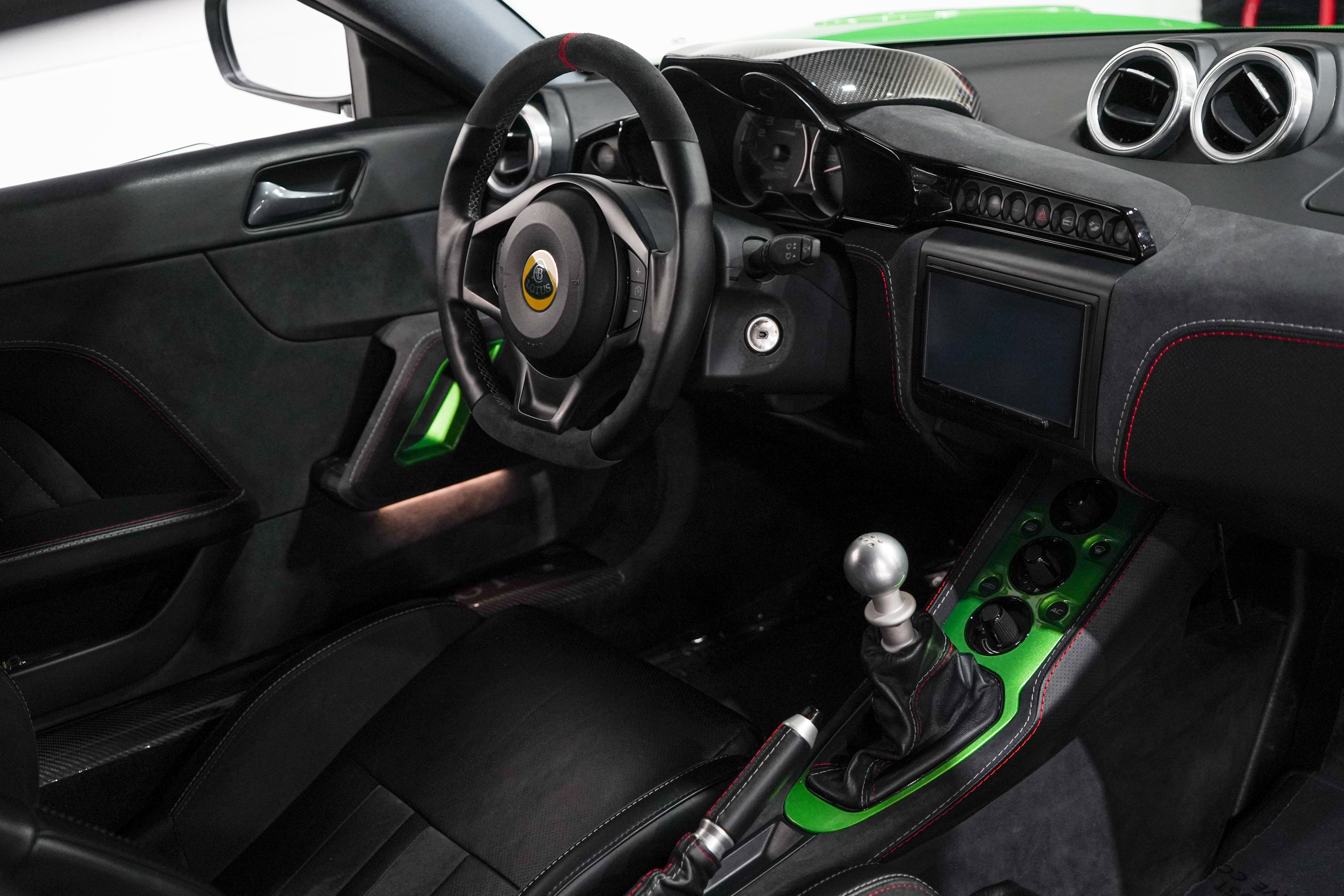 Used 2020 Lotus Evora RWD image 17
