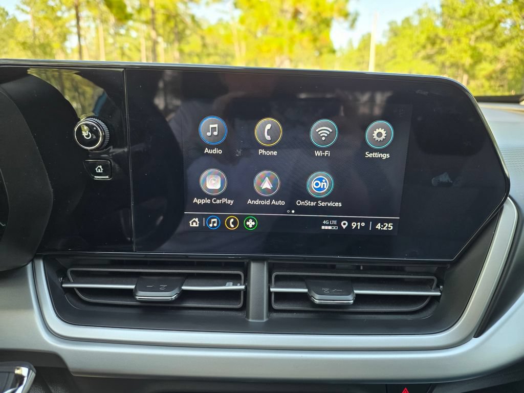 Used 2026 Chevrolet Trax LS w/ LS Convenience Package FWD image 28