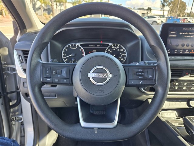 Used 2024 Nissan Rogue S image 25