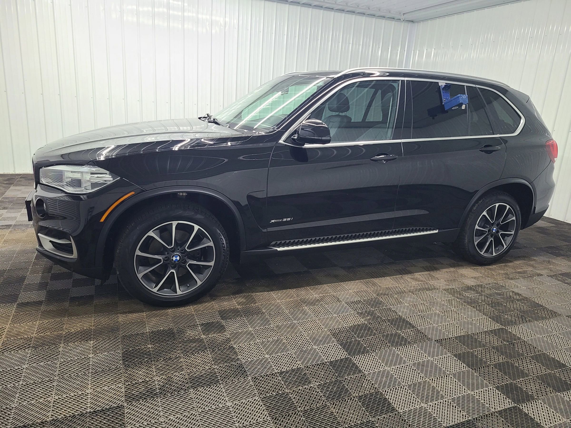 Used 2016 BMW X5 xDrive35i w/ Premium Package image 8