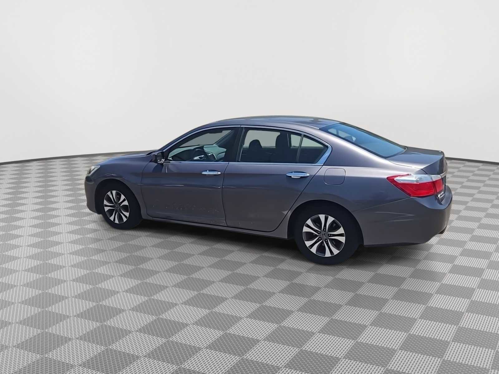 Used 2015 Honda Accord LX image 6