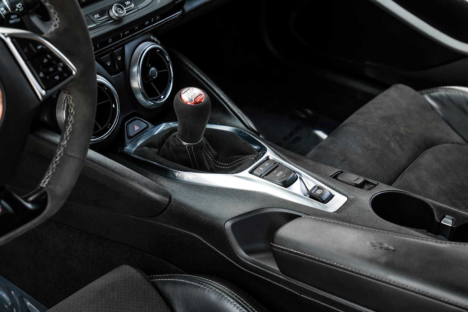 Used 2021 Chevrolet Camaro SS RWD image 20
