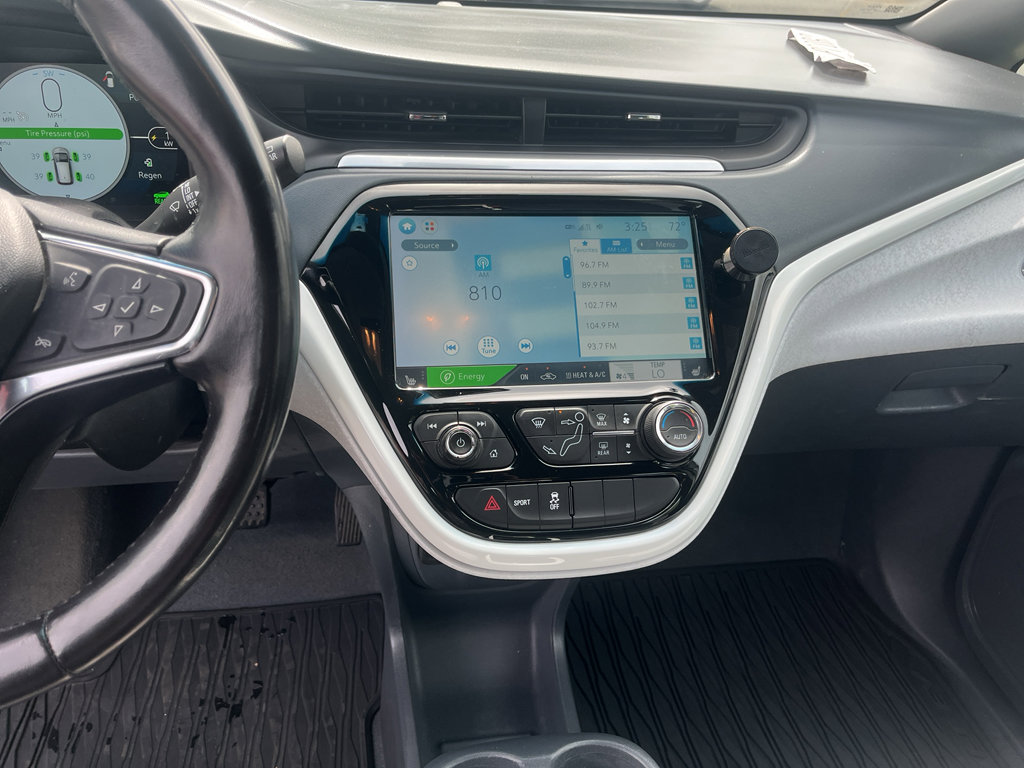 Used 2018 Chevrolet Bolt LT FWD image 21