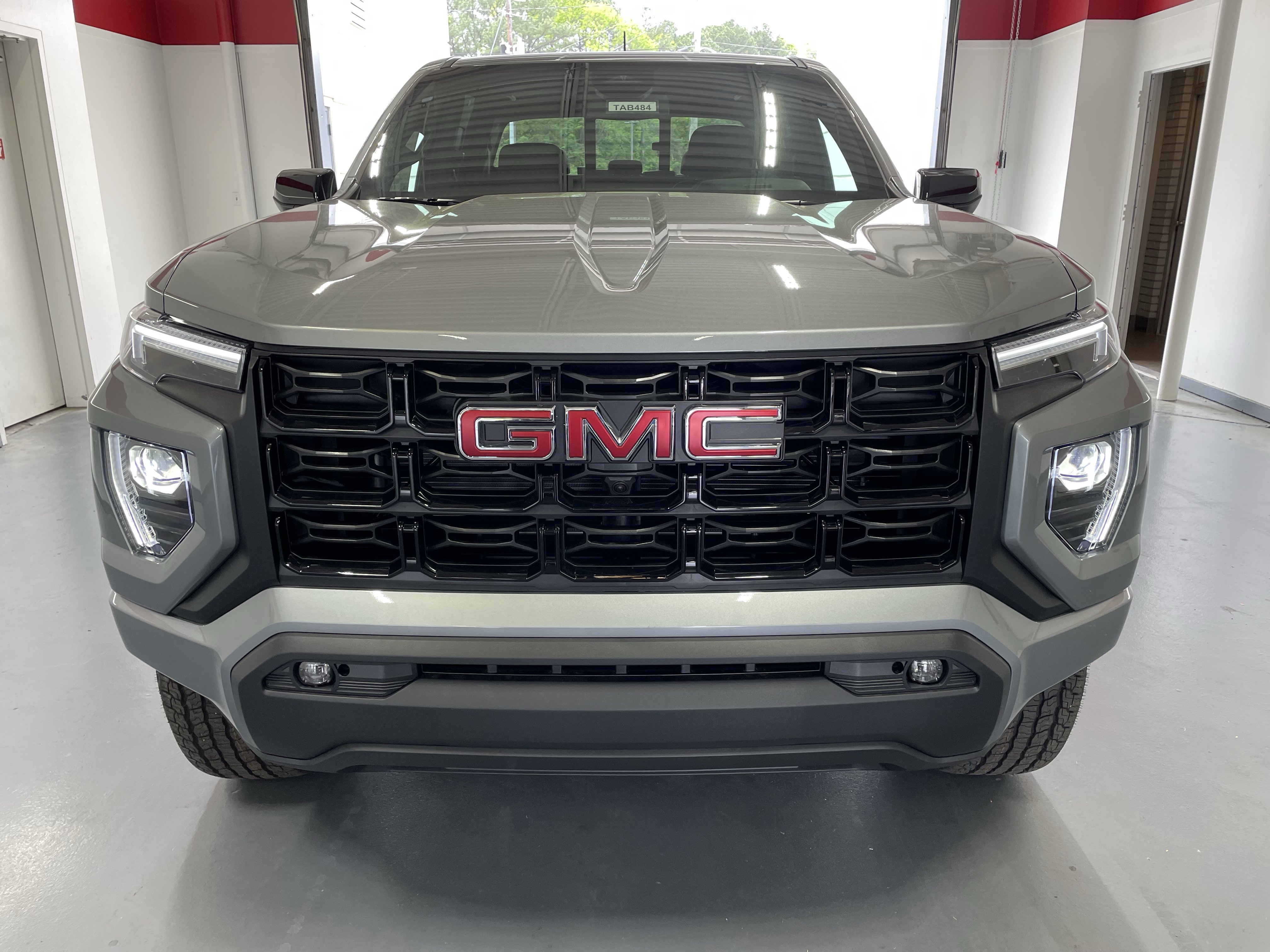 New 2026 GMC Canyon Elevation w/ Convenience Package AWD/4WD image 2