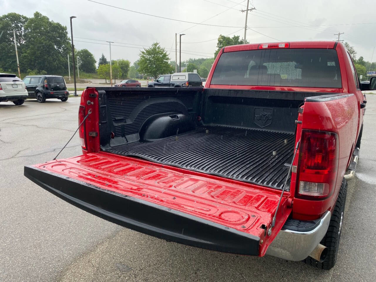 Used 2013 RAM 2500 Tradesman w/ Chrome Appearance Group image 36