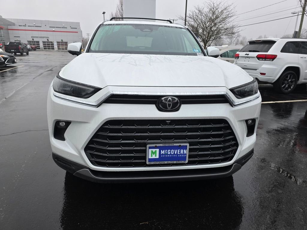Certified 2024 Toyota Grand Highlander Platinum image 10