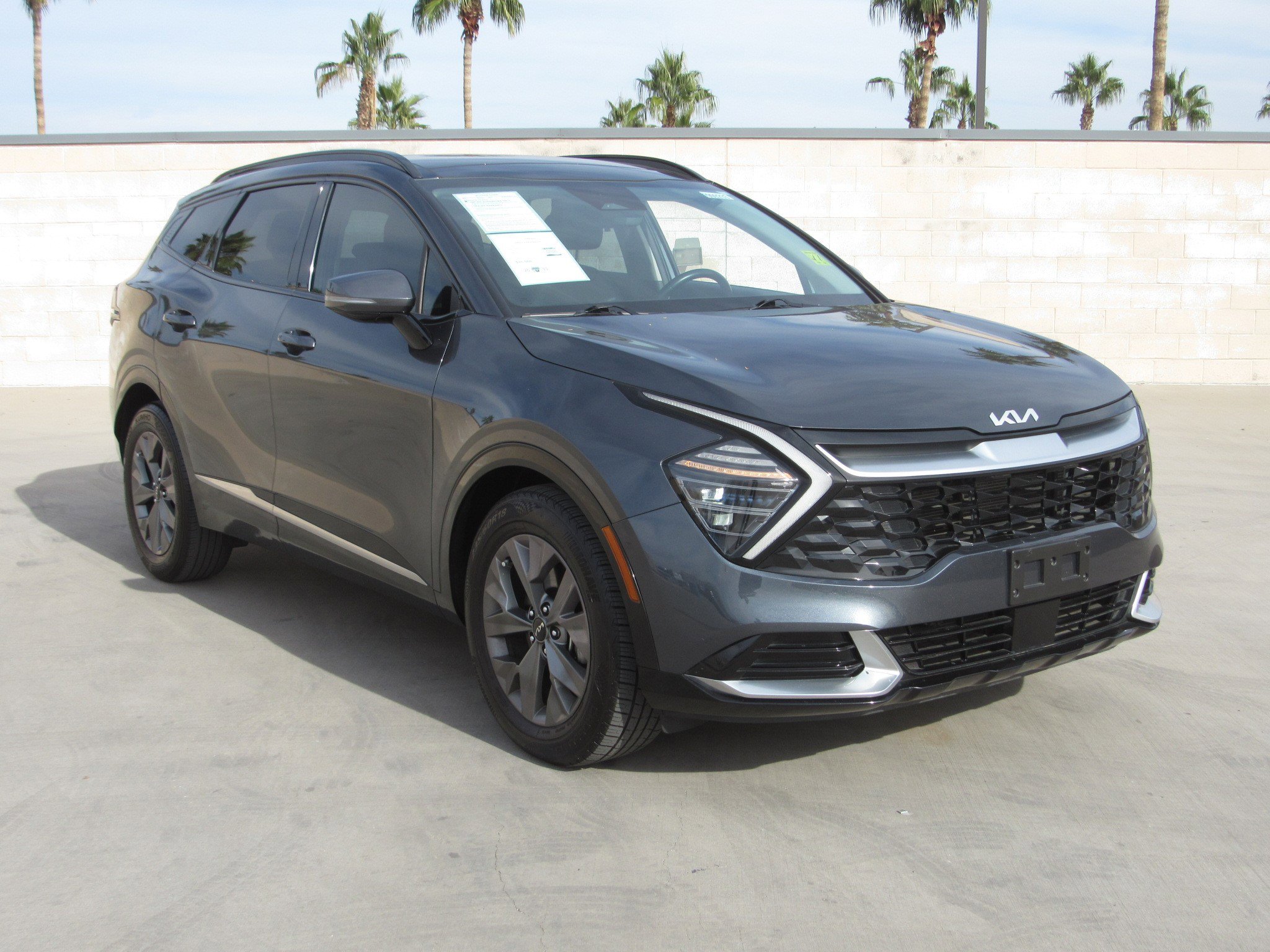 Used 2024 Kia Sportage SX image 2