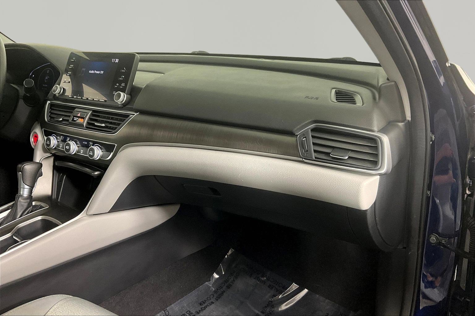 Used 2018 Honda Accord LX image 25
