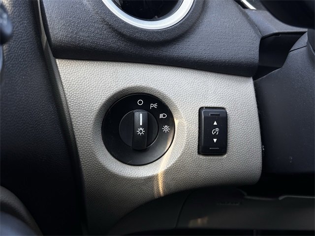 Used 2016 Ford Fiesta SE image 23