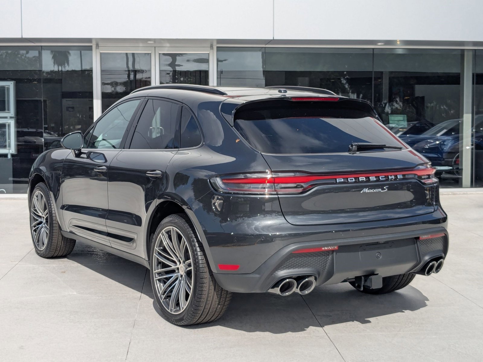 New 2025 Porsche Macan S AWD/4WD image 3