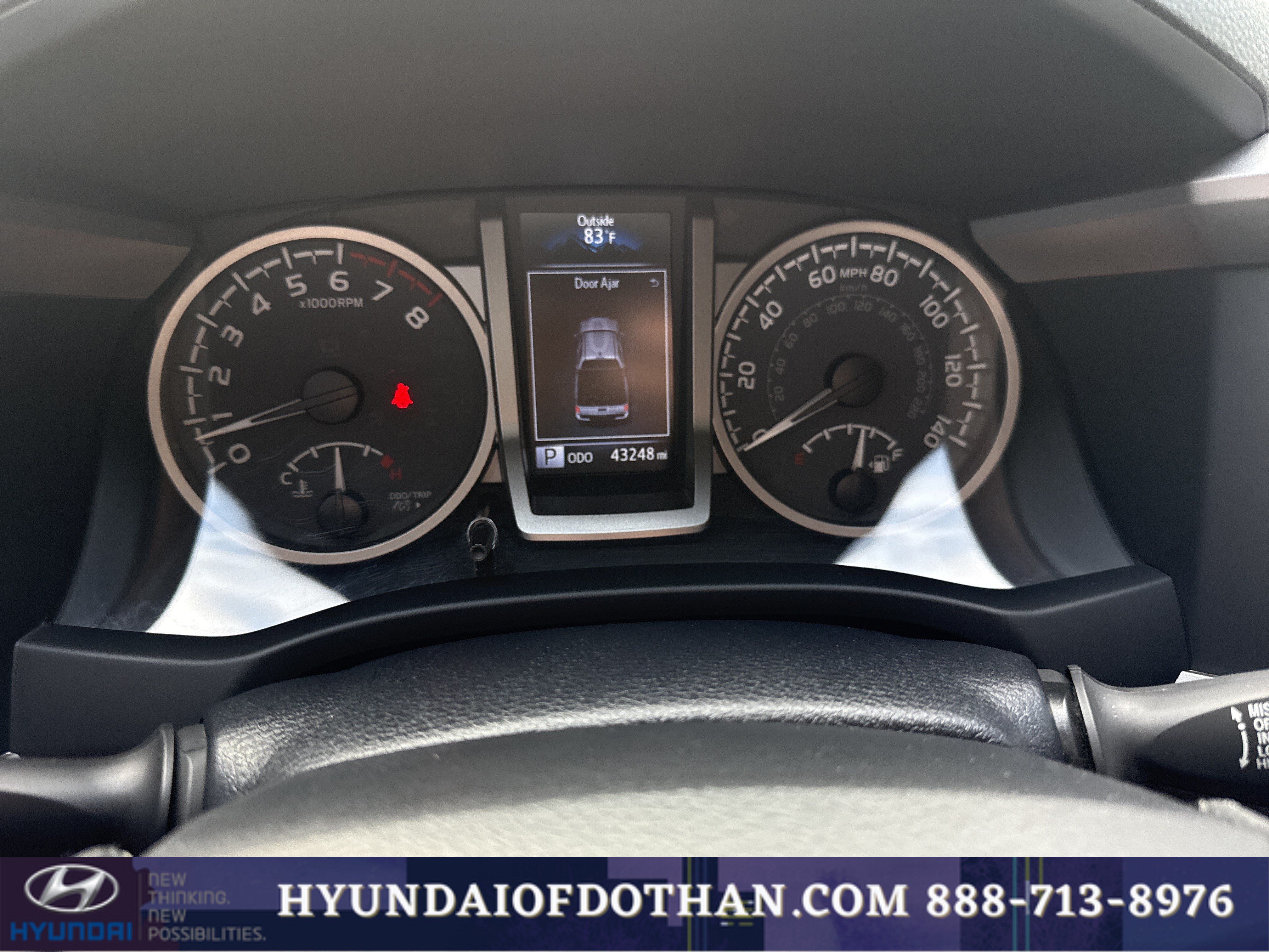 Used 2023 Toyota Tacoma SR5 w/ Technology Package AWD/4WD image 8