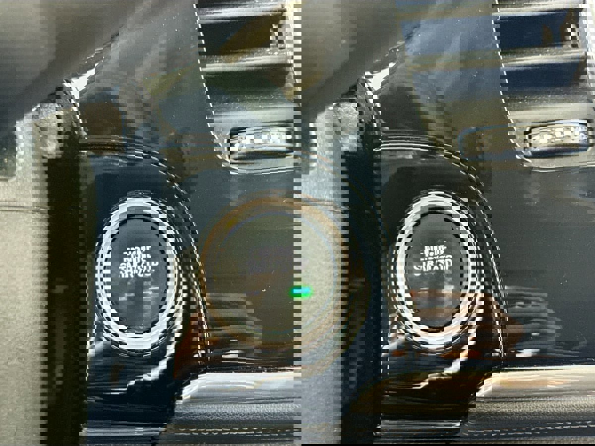 Used 2018 Buick Encore Preferred image 16