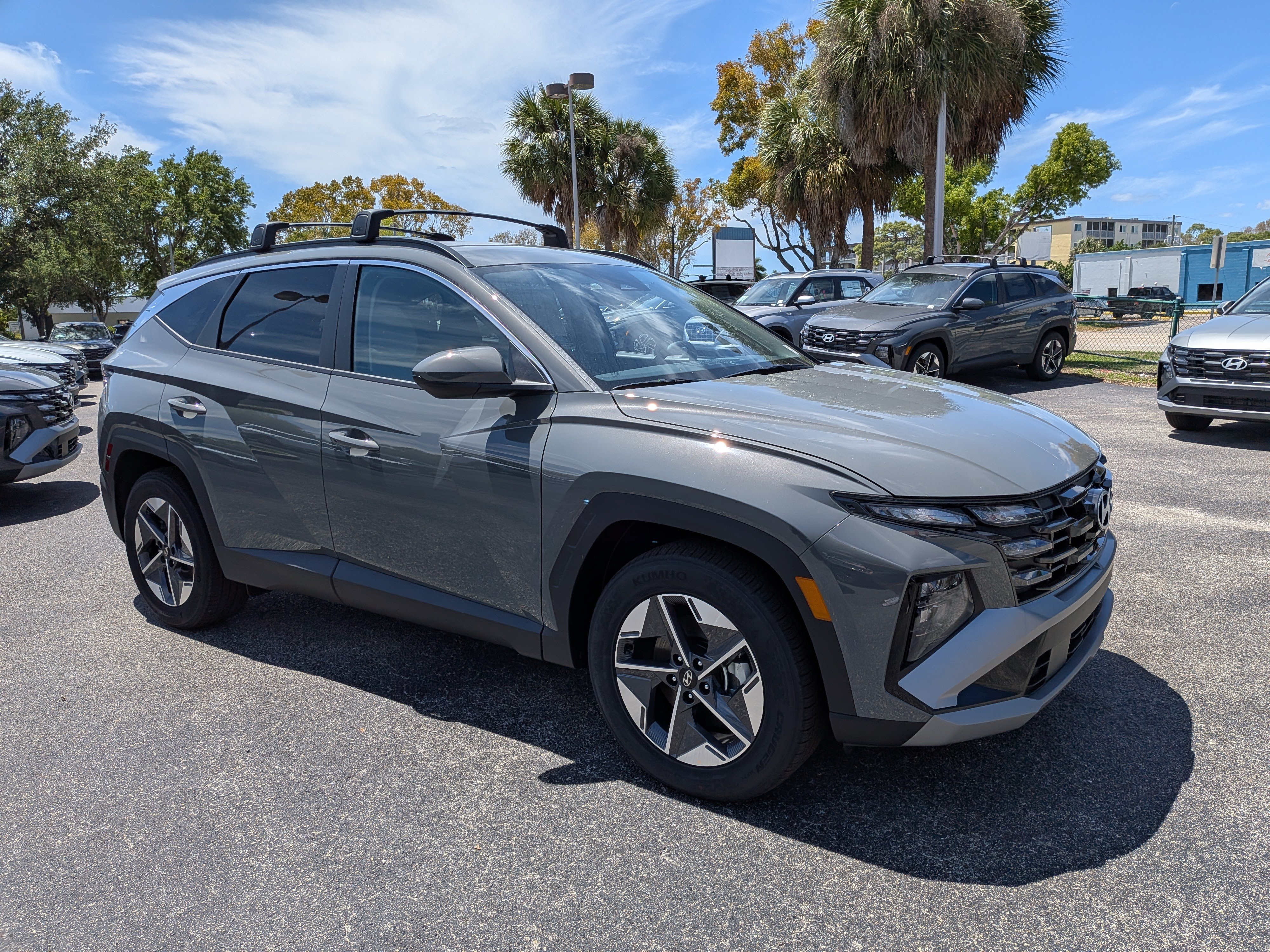 New 2026 Hyundai Tucson SEL Plus FWD image 2