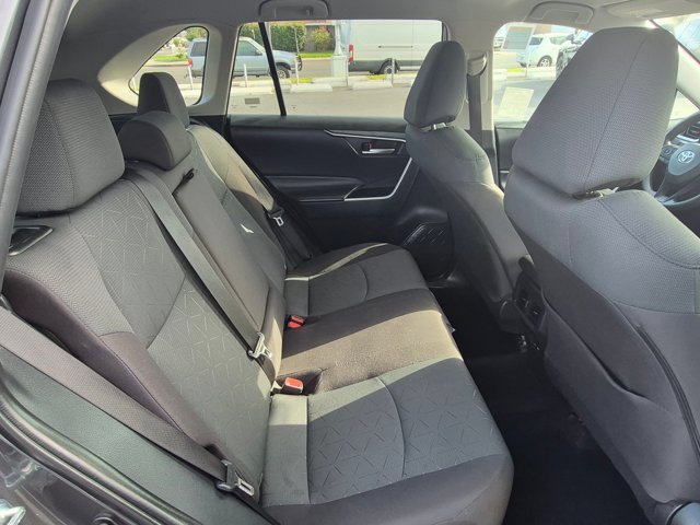 Used 2025 Toyota RAV4 XLE FWD image 7