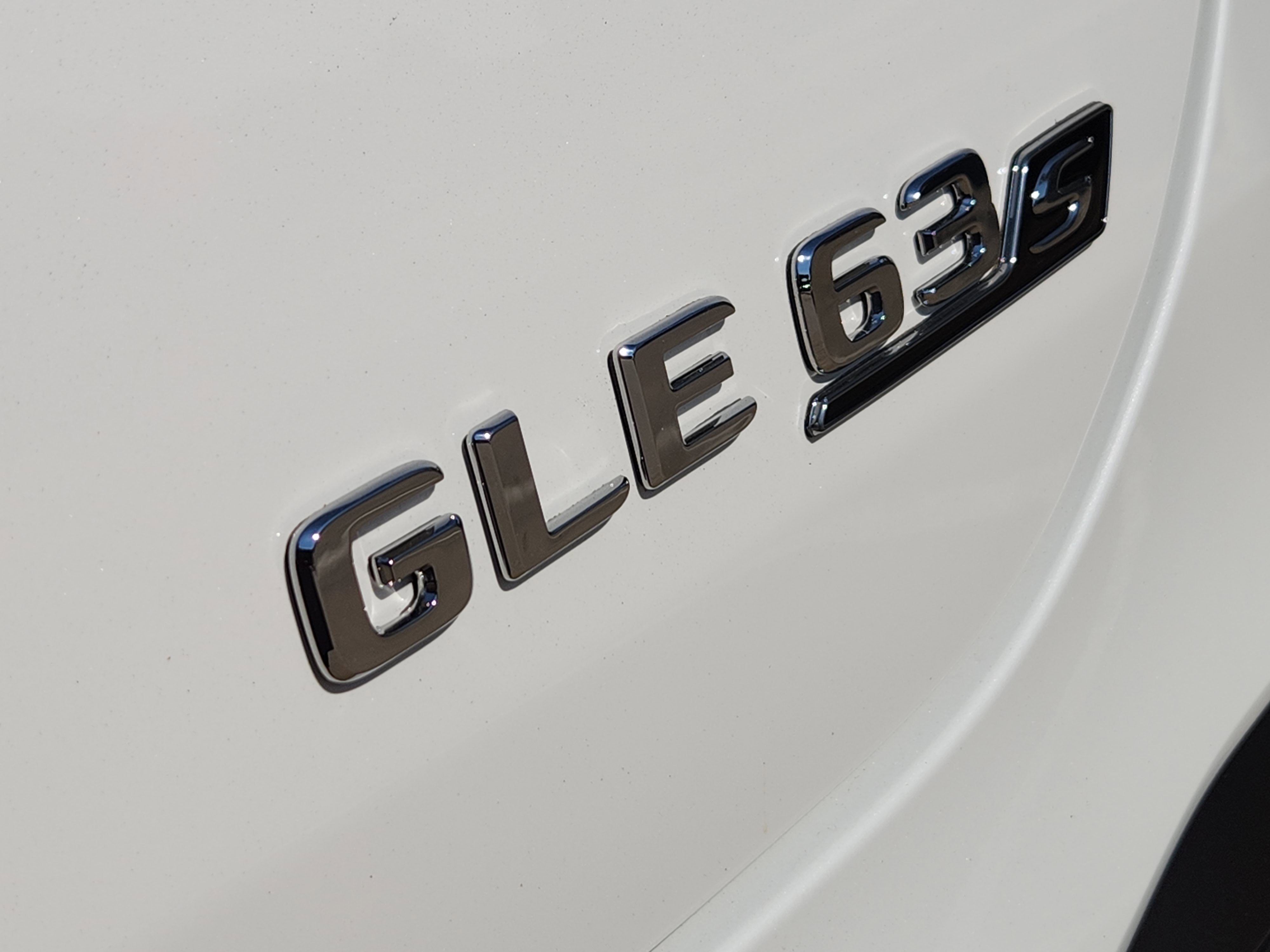 New 2026 Mercedes-Benz GLE 63 AMG S image 9