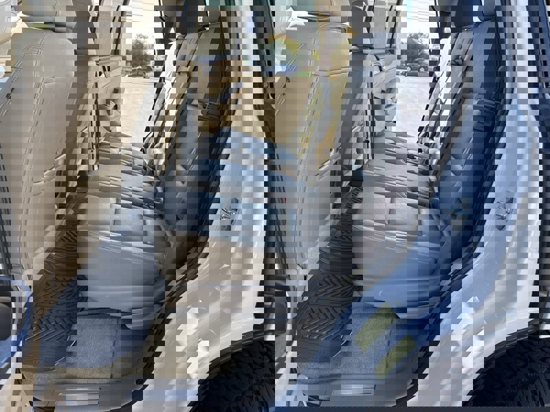 Used 2017 GMC Yukon SLT w/ Open Road Package image 27