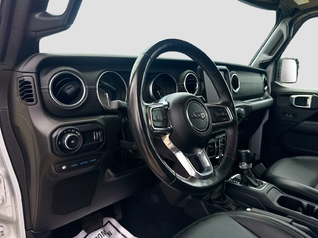Certified 2023 Jeep Wrangler Unlimited Sahara w/ Cold Weather Group AWD/4WD image 10