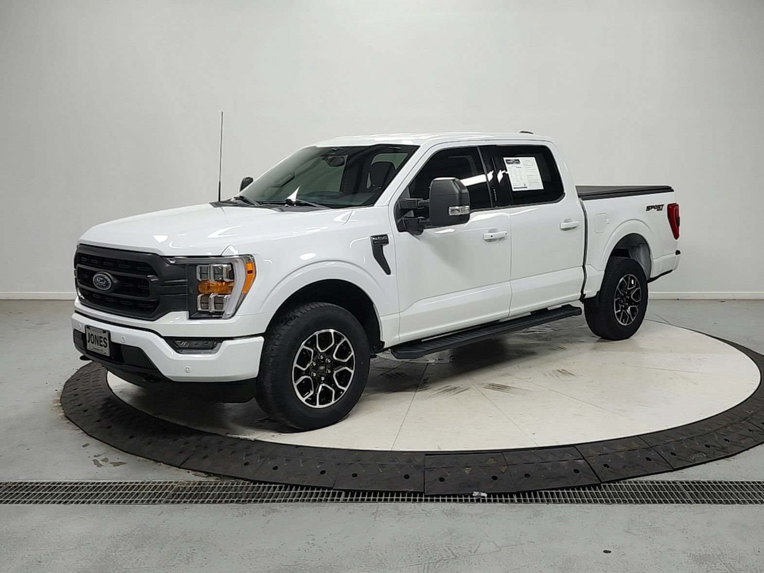 Used 2023 Ford F150 XLT w/ Equipment Group 302A High AWD/4WD image 4