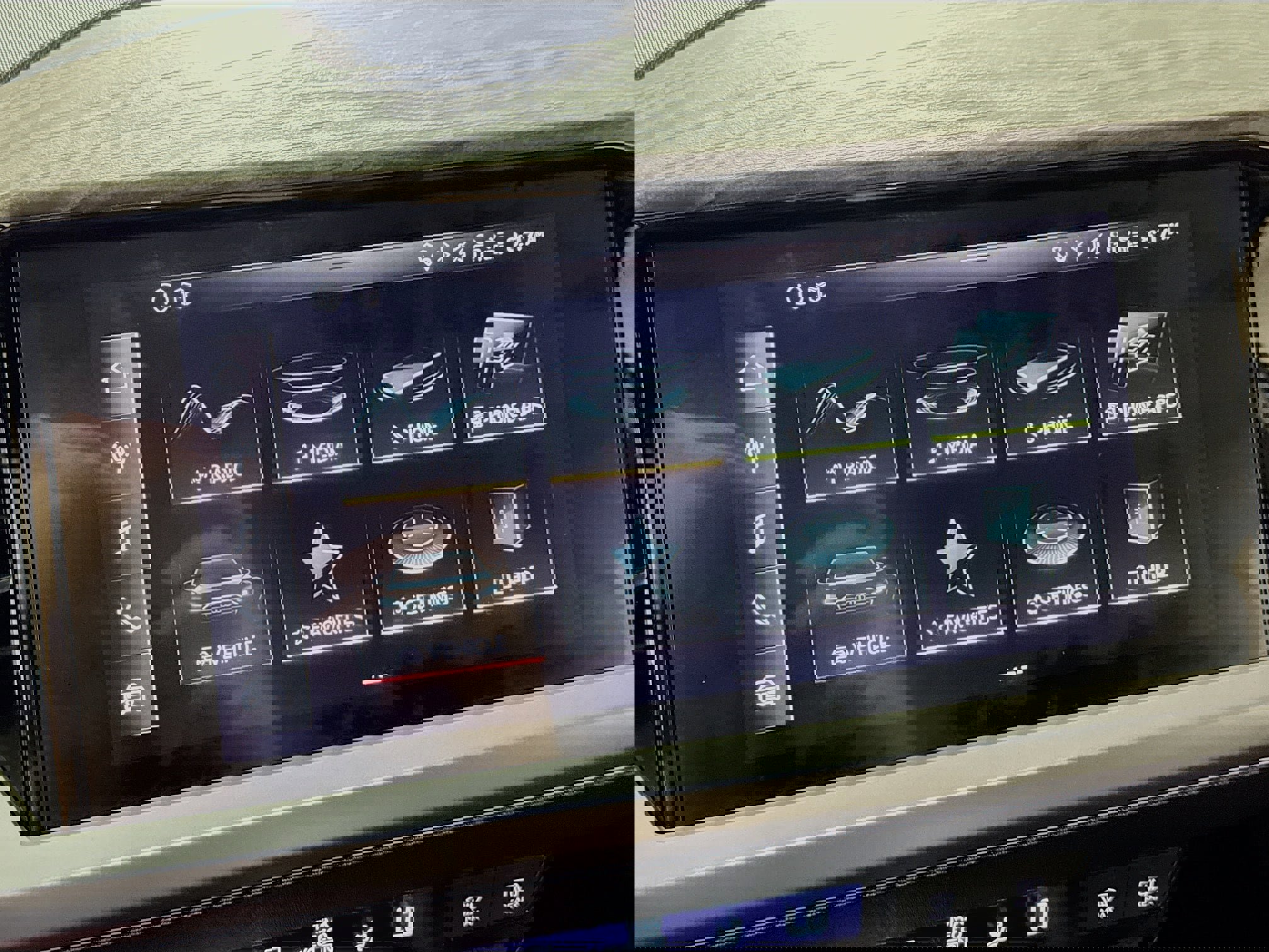 Used 2022 Audi Q4 e-tron Premium w/ Convenience Package image 16