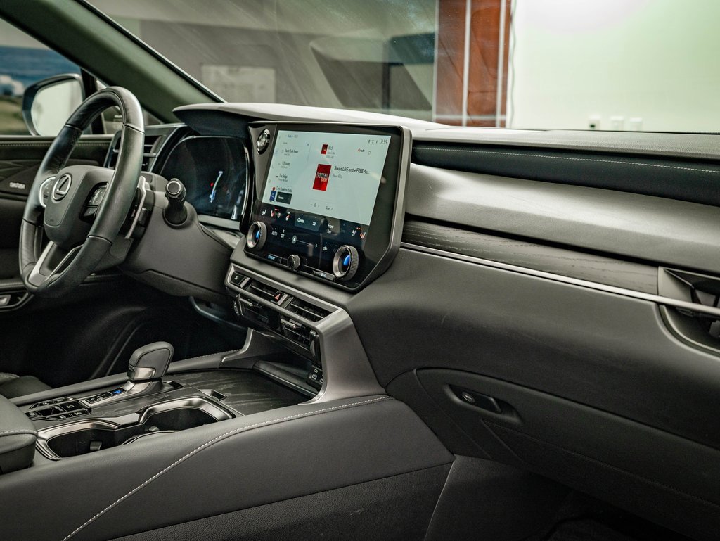 Certified 2024 Lexus RX 450h AWD w/ Convenience Package image 23