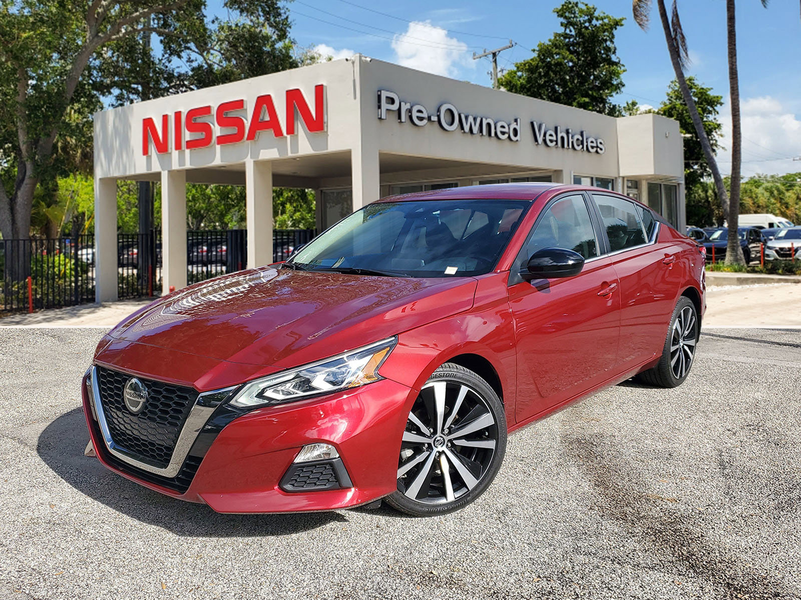 Certified 2022 Nissan Altima 2.5 SR