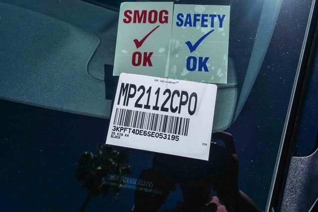 Certified 2025 Kia K4 LXS image 29