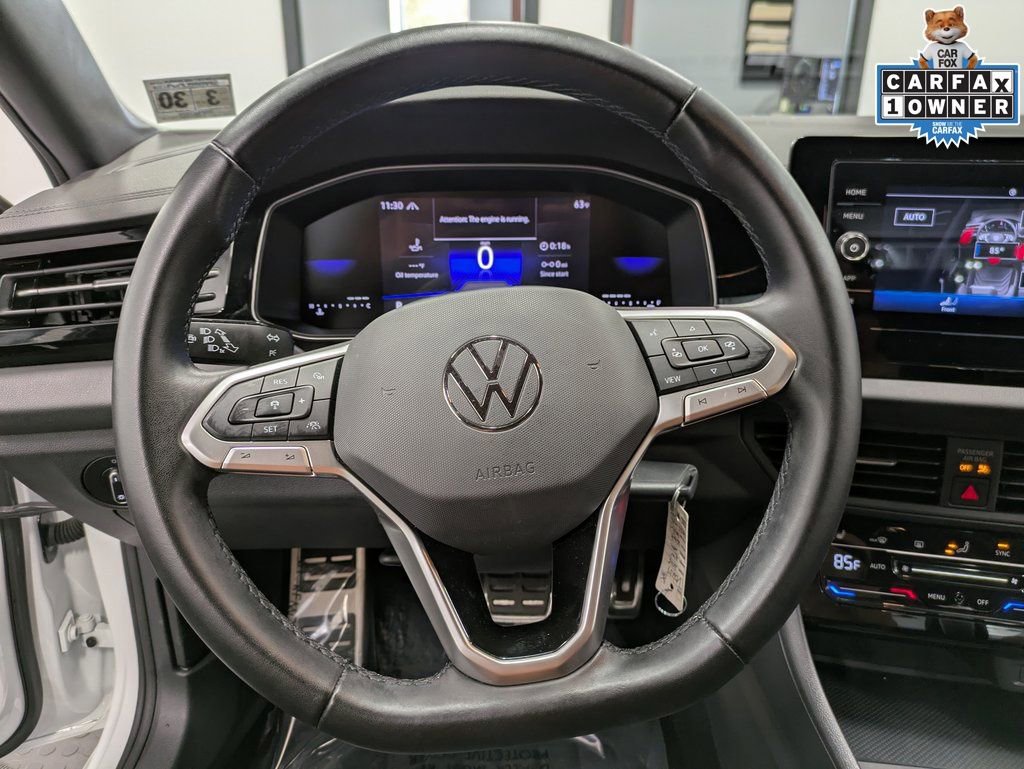 Used 2025 Volkswagen Jetta Sport image 23