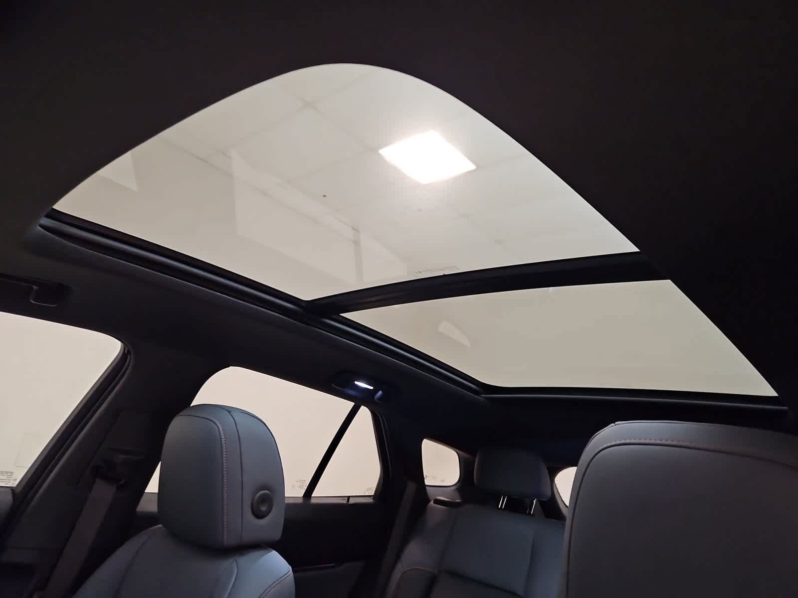 Used 2024 Honda Prologue Elite image 3