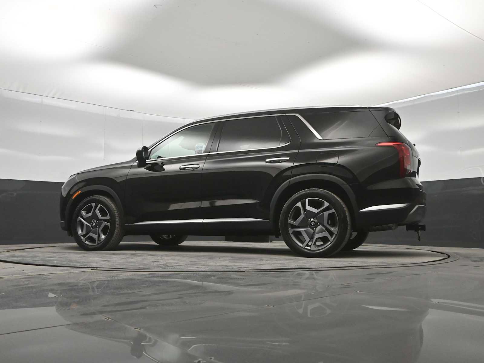 Used 2023 Hyundai Palisade SEL w/ Cargo Package AWD/4WD image 38