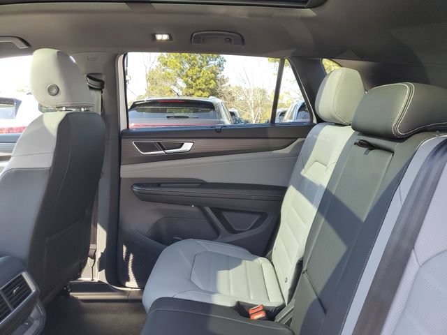 New 2026 Volkswagen Atlas Cross Sport SEL R-Line AWD/4WD image 10