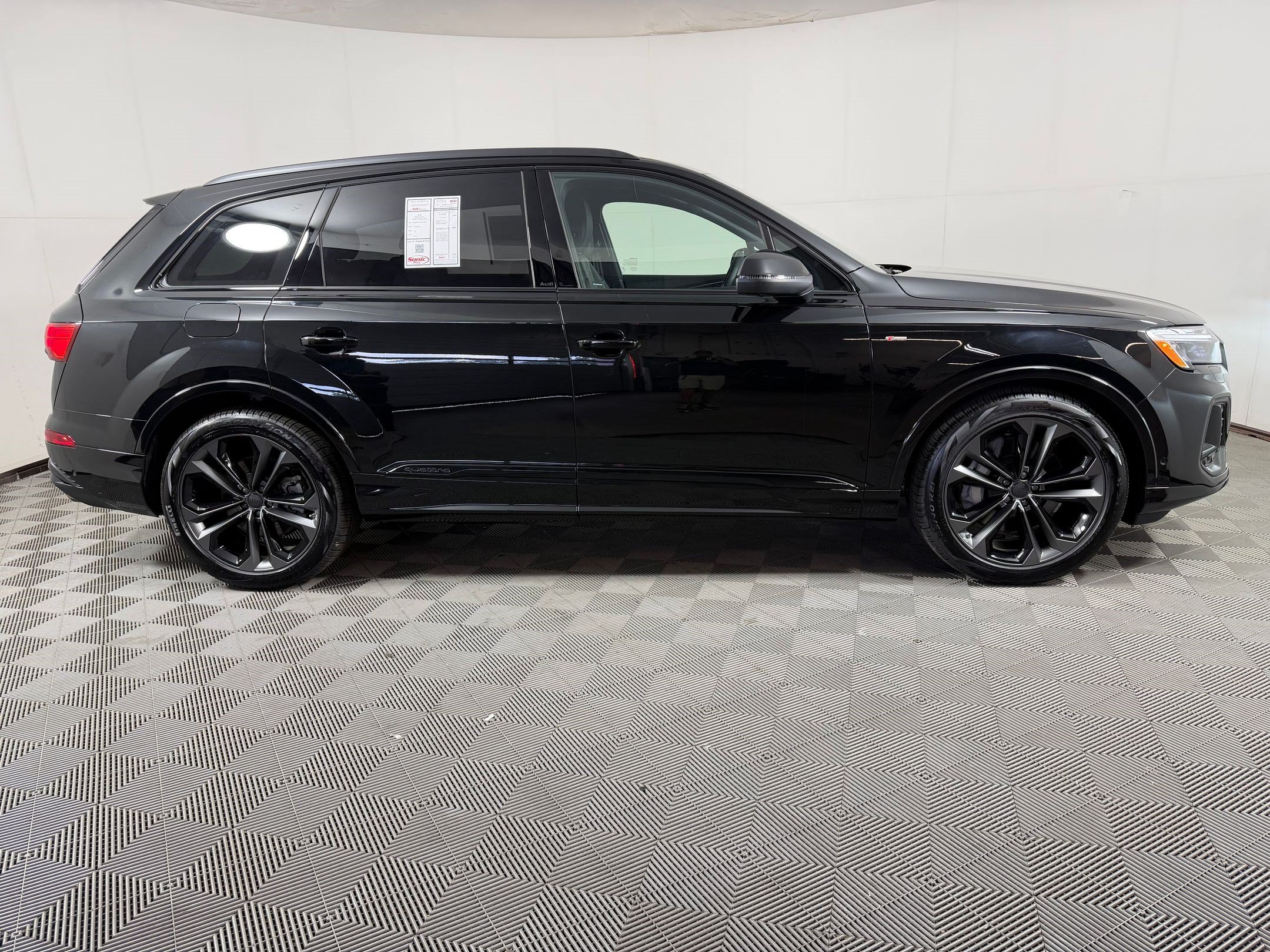 New 2026 Audi Q7 Premium Plus AWD/4WD image 8